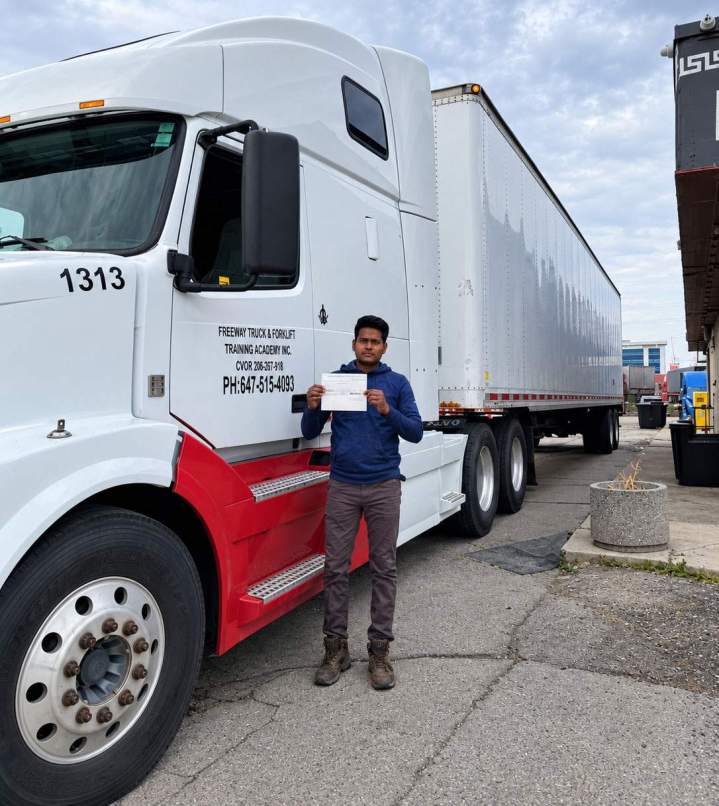 Truck Driving License Mississauga